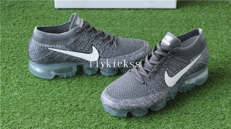 Nike Air VaporMax Flyknit Dark Grey